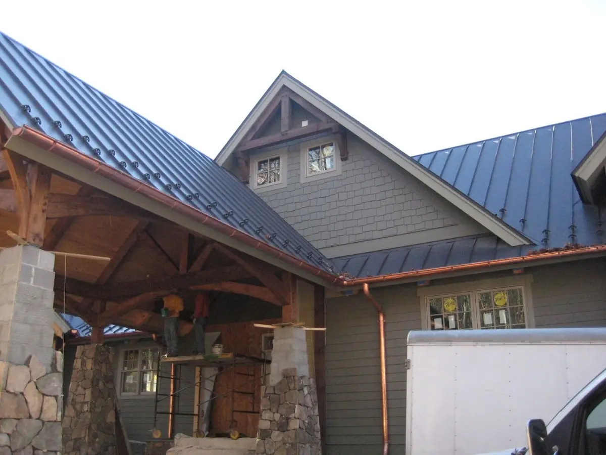 Craftsman Roofing team delivering quality roofing work in Folcroft